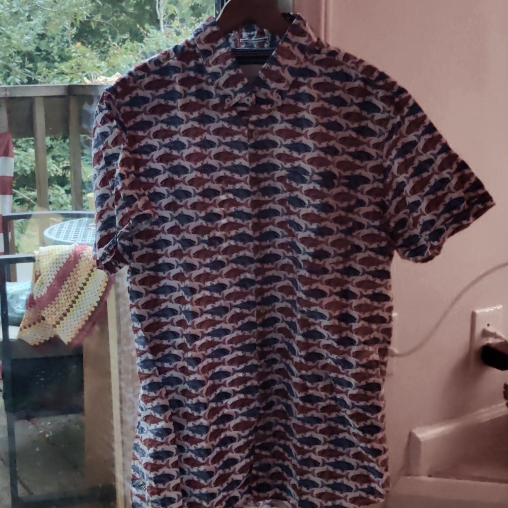 Men's Button Up Shirt Fish Print X-Large.